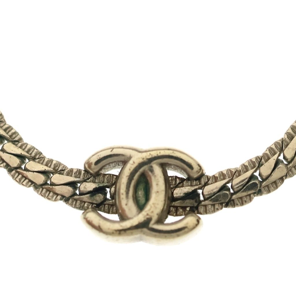 Chanel CC Logo Necklace Choker Gold — view 3