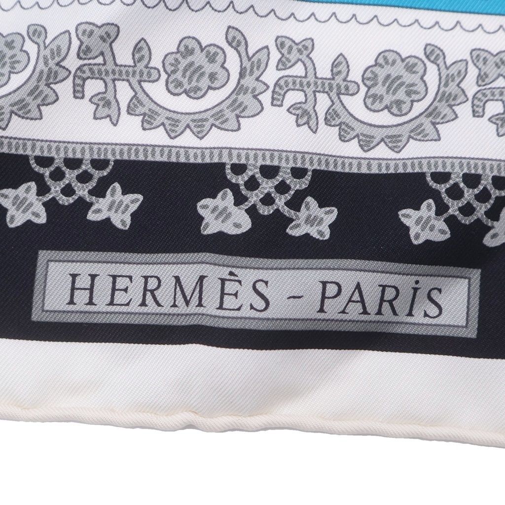 Hermes Carre 90 Brins D'or Golden Sprig Silk Scarf Blue — view 4