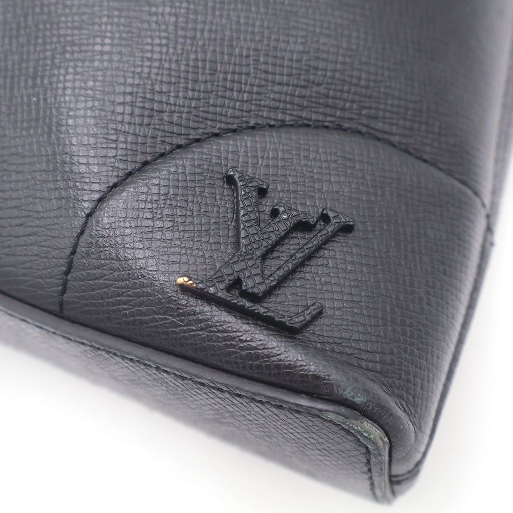 Louis Vuitton Taiga Slim Briefcase Business 2-Way Shoulder Bag Black Leather — view 7