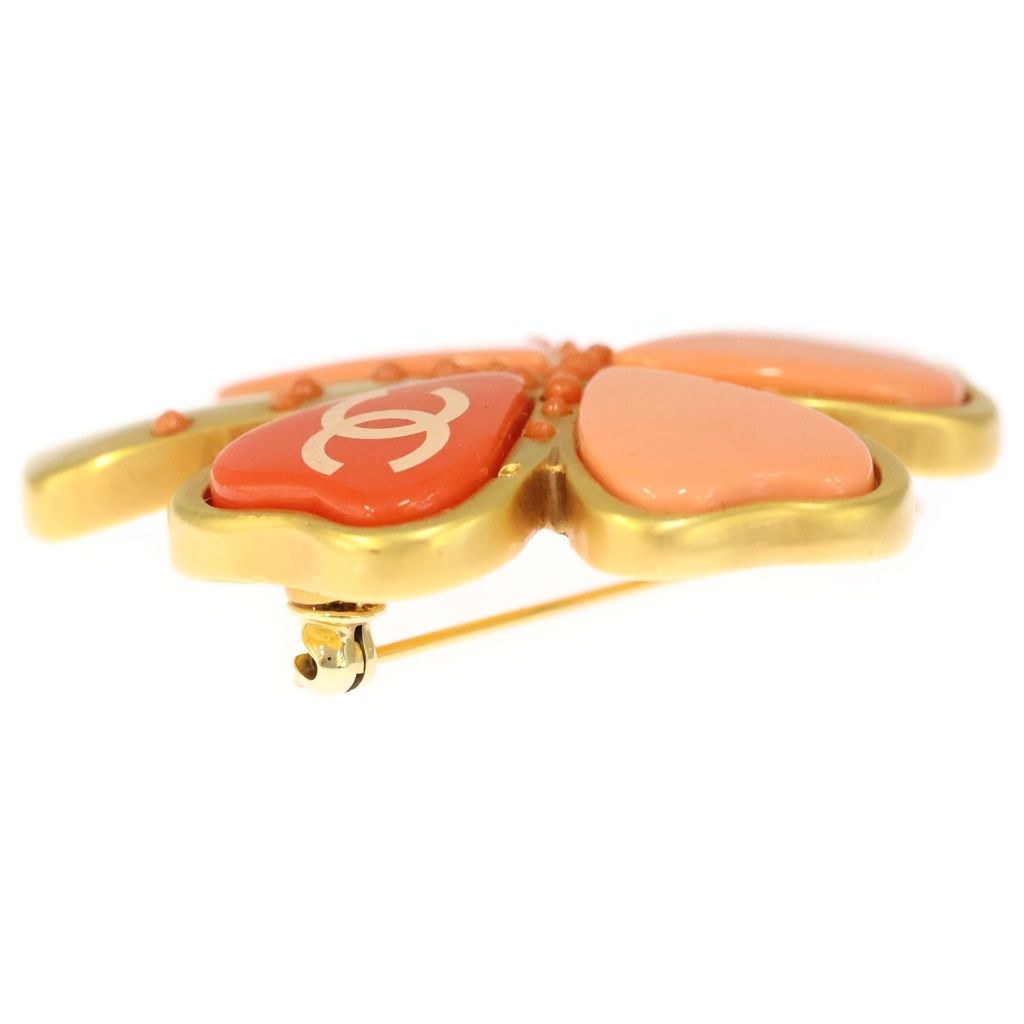 Chanel CC Logo Clover Motif Brooch Gold Plated — view 4