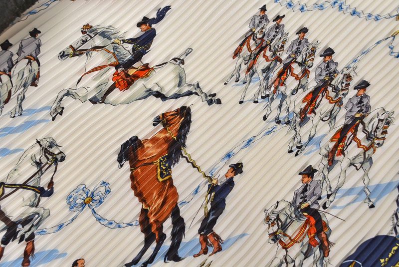 Hermes Scarf Pleated Carre Shawl Diamond Silk Twill Equestrian School Real — view 6