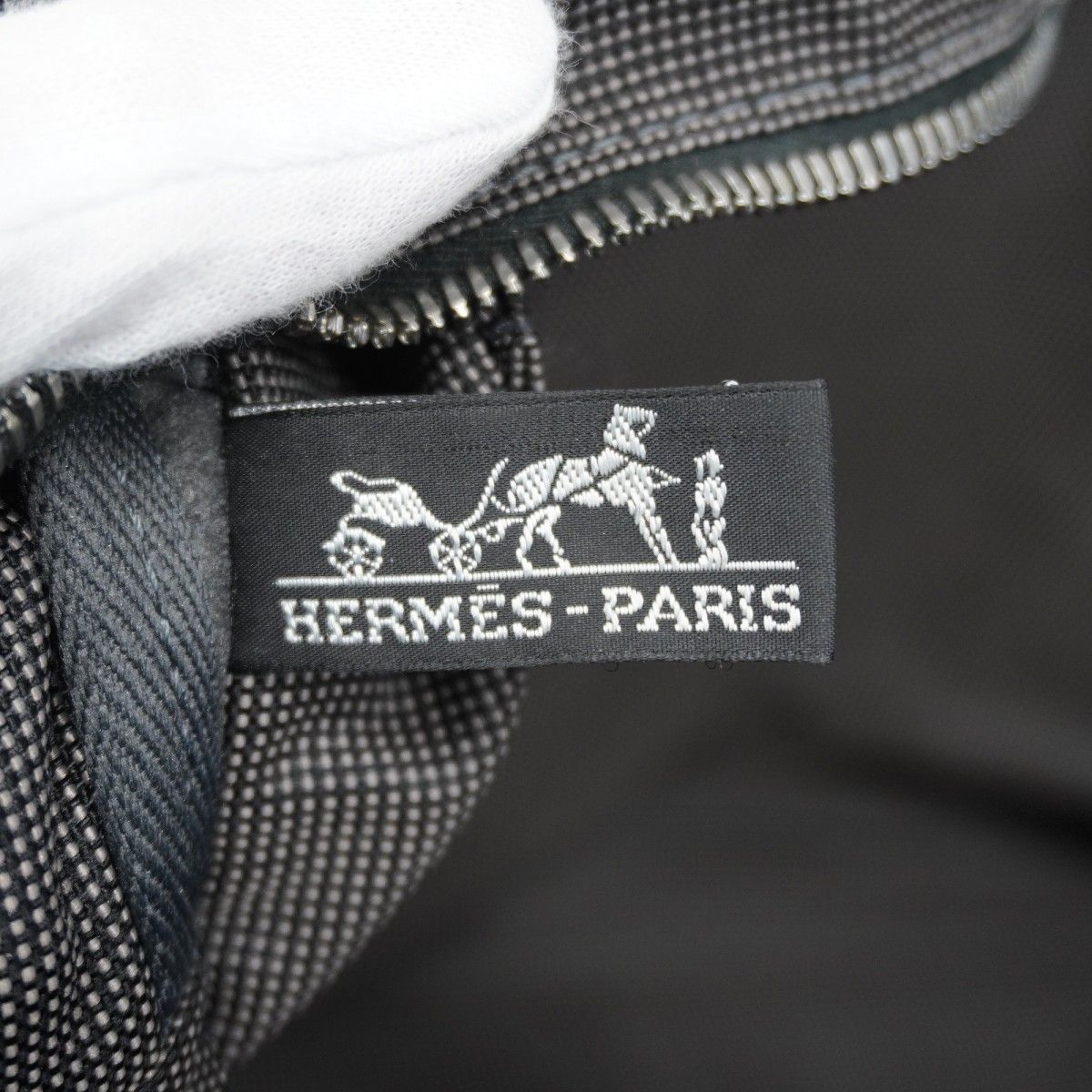 Hermes Tote Her Line MM Canvas Gray Silver — view 5