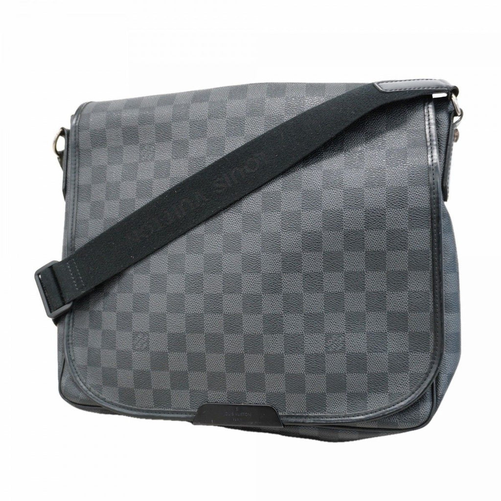 Louis Vuitton Shoulder Bag Damier Graphite Daniel MM Black Gray