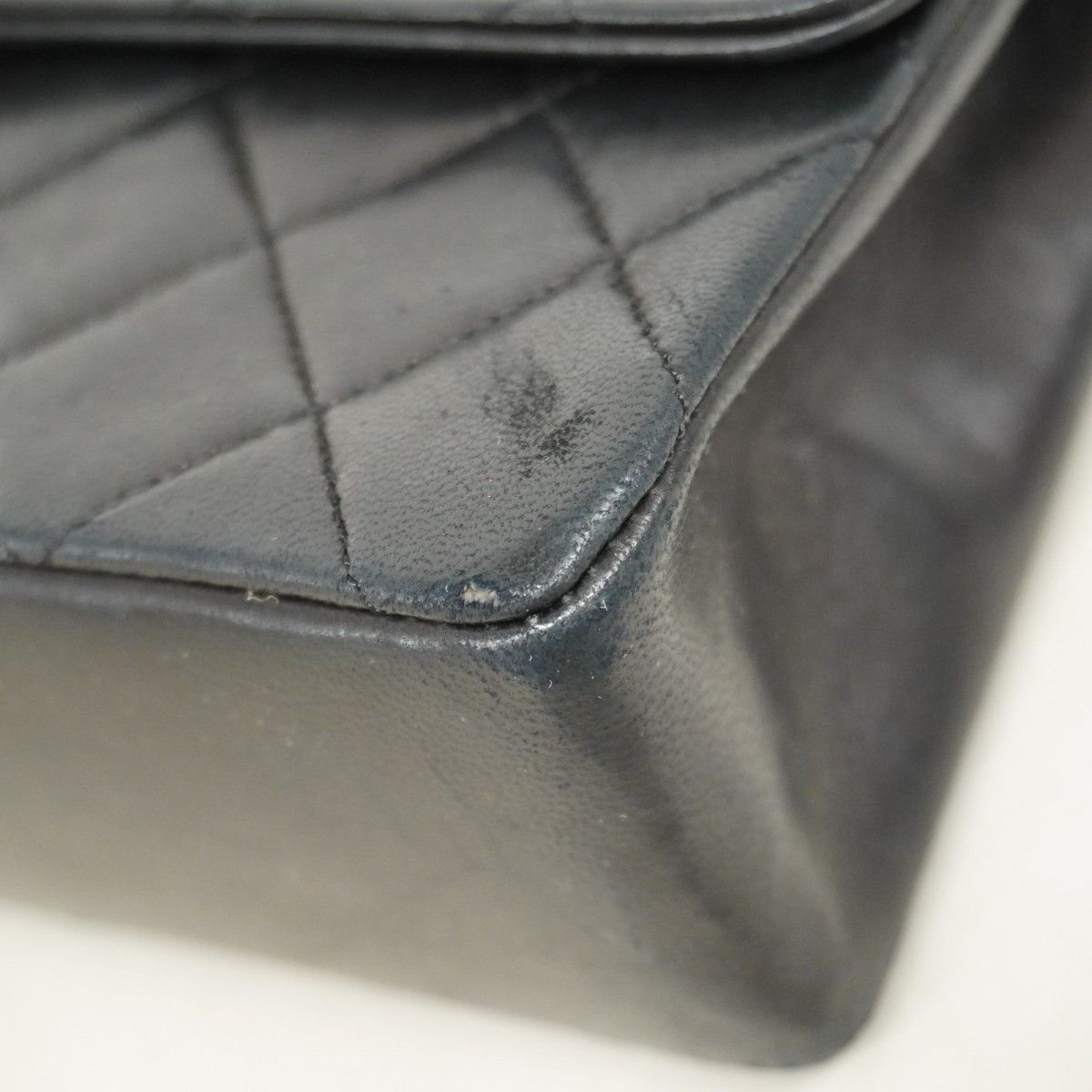 Chanel Shoulder Bag Quilted Lambskin Black Gold — view 6