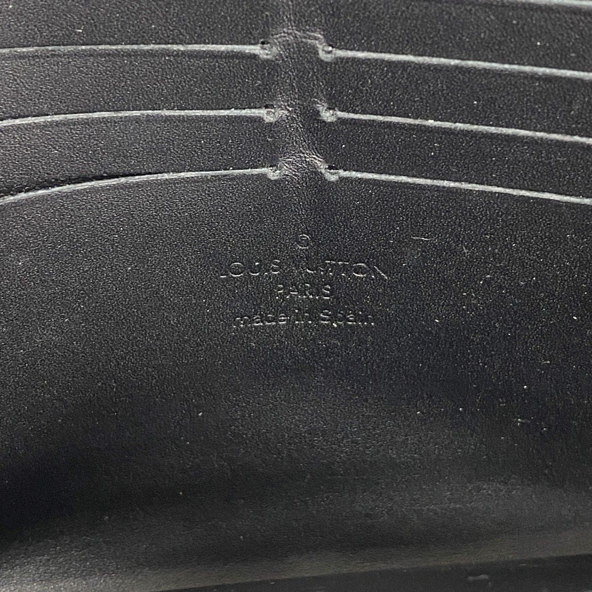 Louis Vuitton Wallet Suhali Zippy Noir — view 4