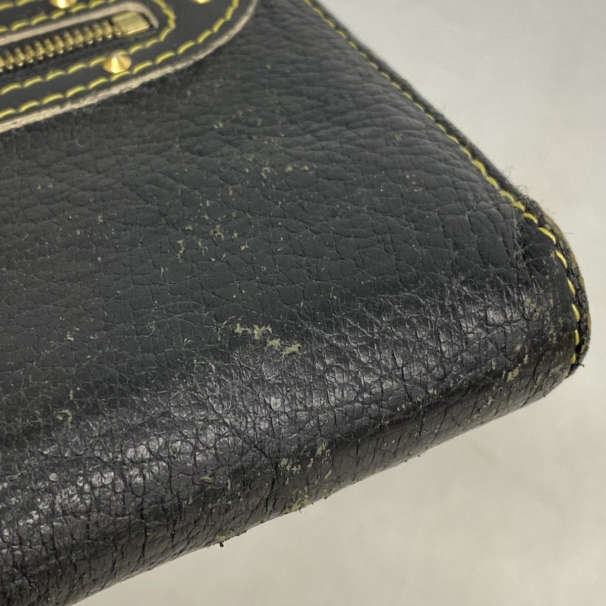Louis Vuitton Wallet Suhali Zippy Noir — view 8