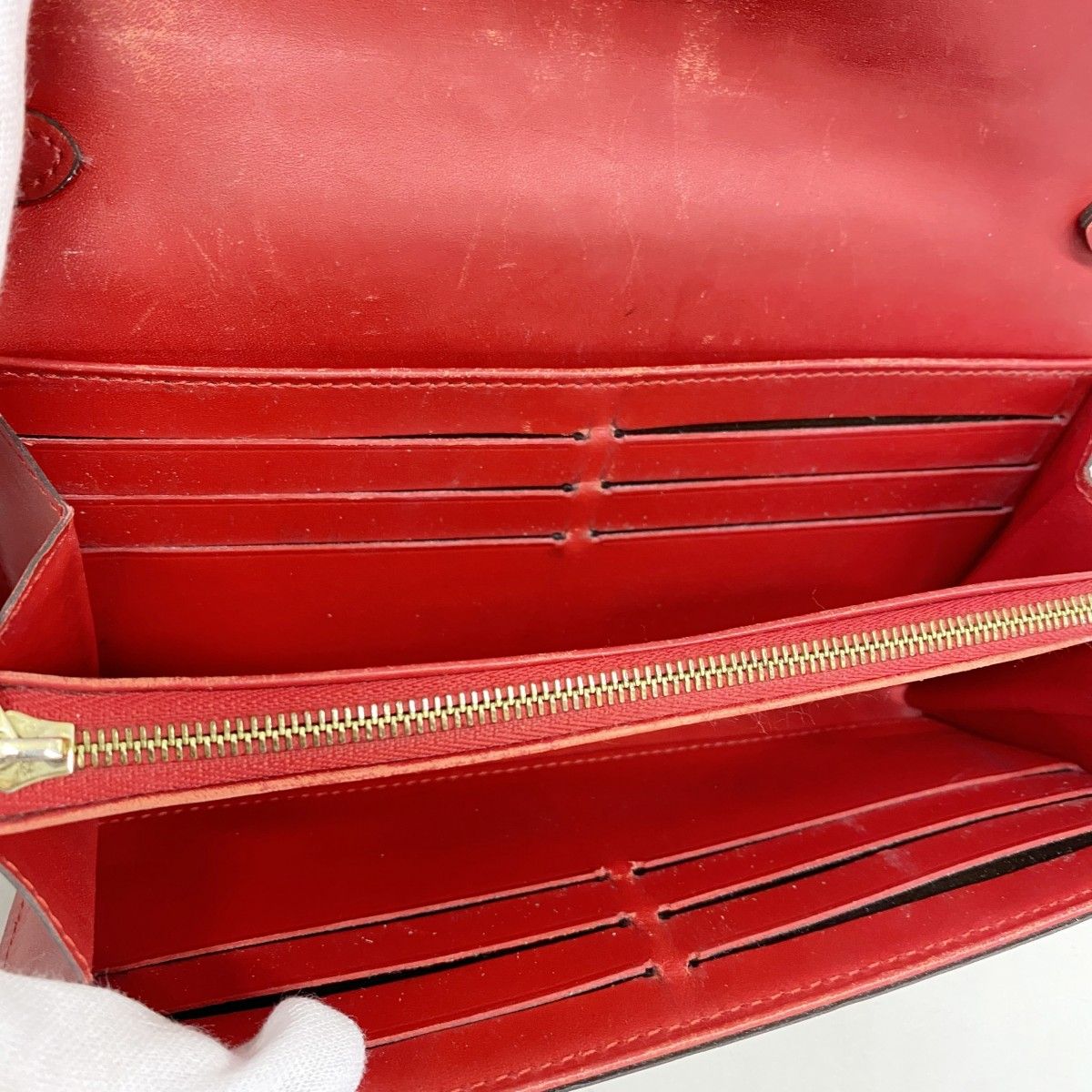 Louis Vuitton Wallet Vernis Portefeuille Sarah Chain Cerise — view 3