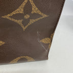 Louis Vuitton Tote Monogram Giant Reverse On The Go GM Brown 2-Way — view 8