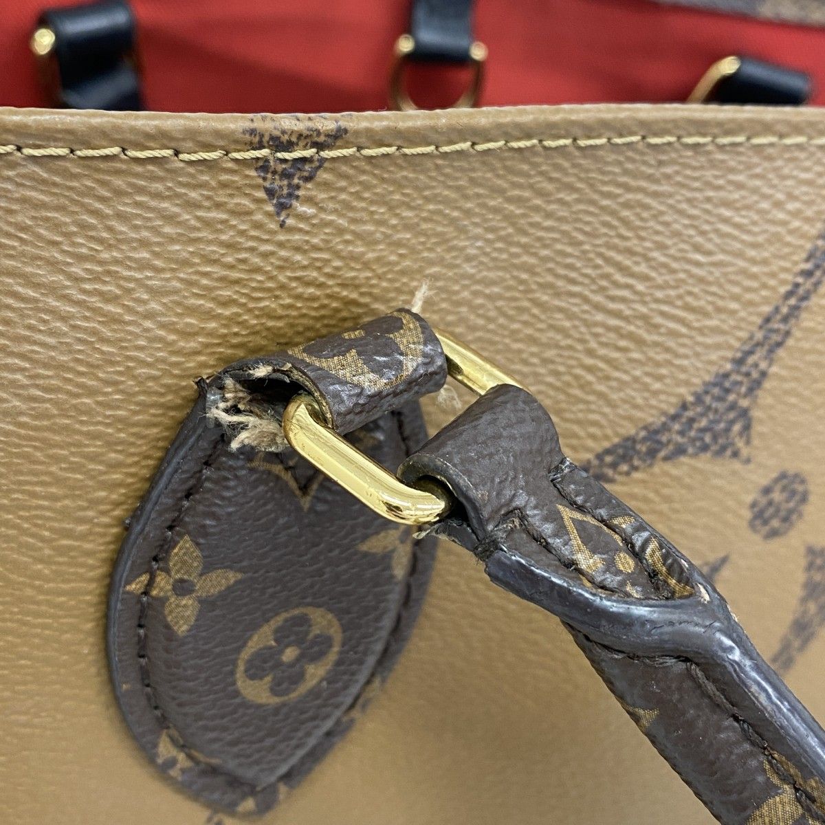 Louis Vuitton Tote Monogram Giant Reverse On The Go GM Brown 2-Way — view 9