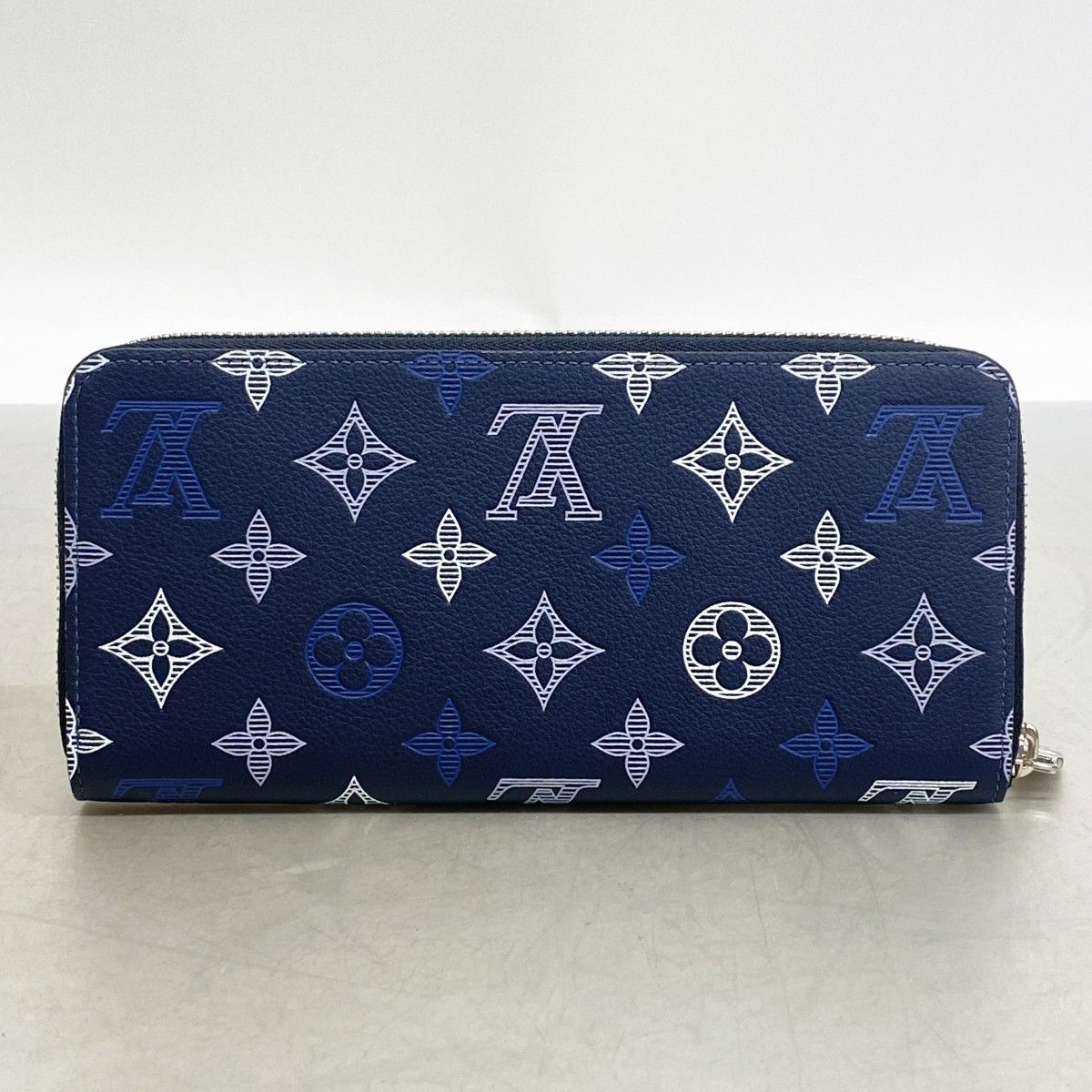 Louis Vuitton Wallet Monogram Shadow Zippy Horizontal Navy Blue — view 5