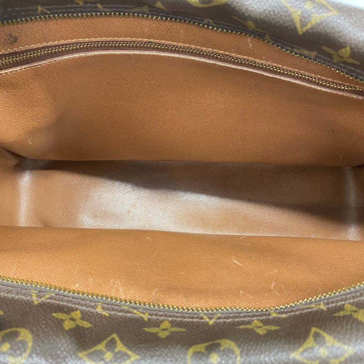 Louis Vuitton Shoulder Bag Monogram Nile GM Brown — view 4