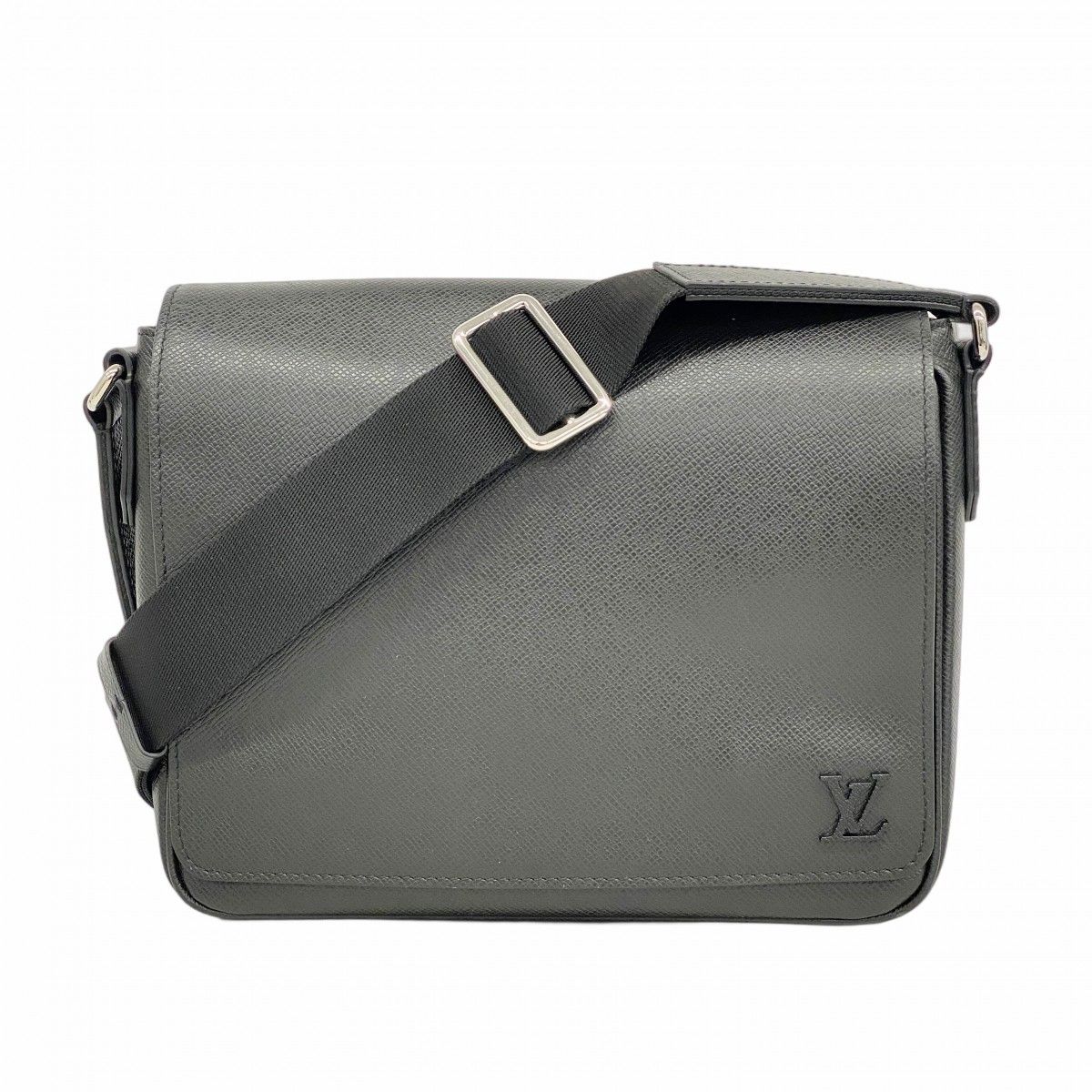 Louis Vuitton Shoulder Bag Taiga District PM Noir