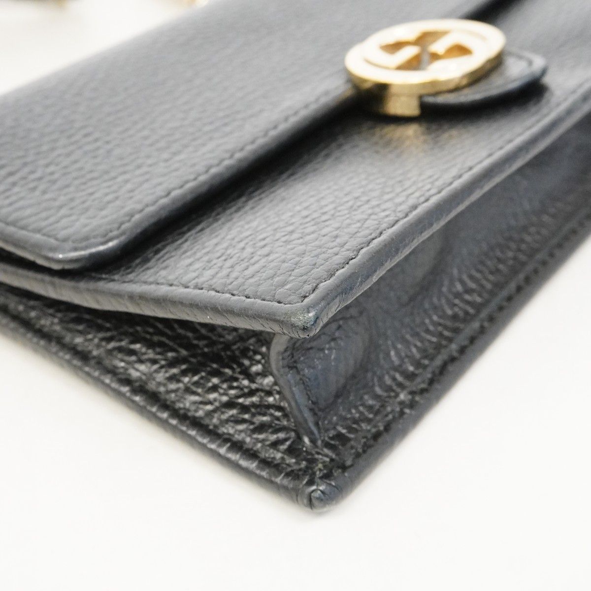 Gucci Shoulder Wallet Interlocking Leather Black Gold — view 7
