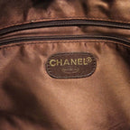 Chanel Tote Suede Brown Gold — view 5