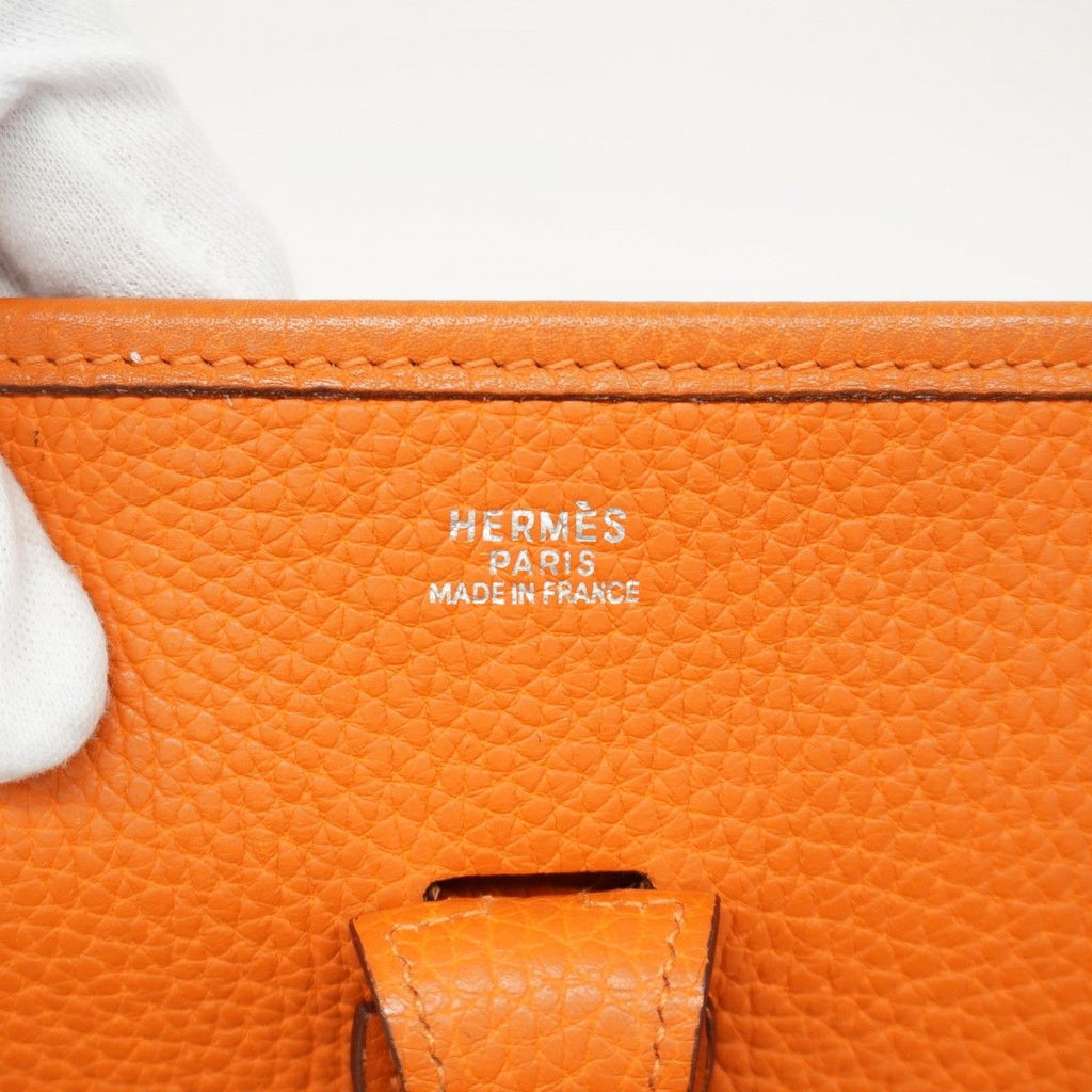 Hermes Shoulder Bag Evelyne Taurillon Clemence Orange Silver — view 5