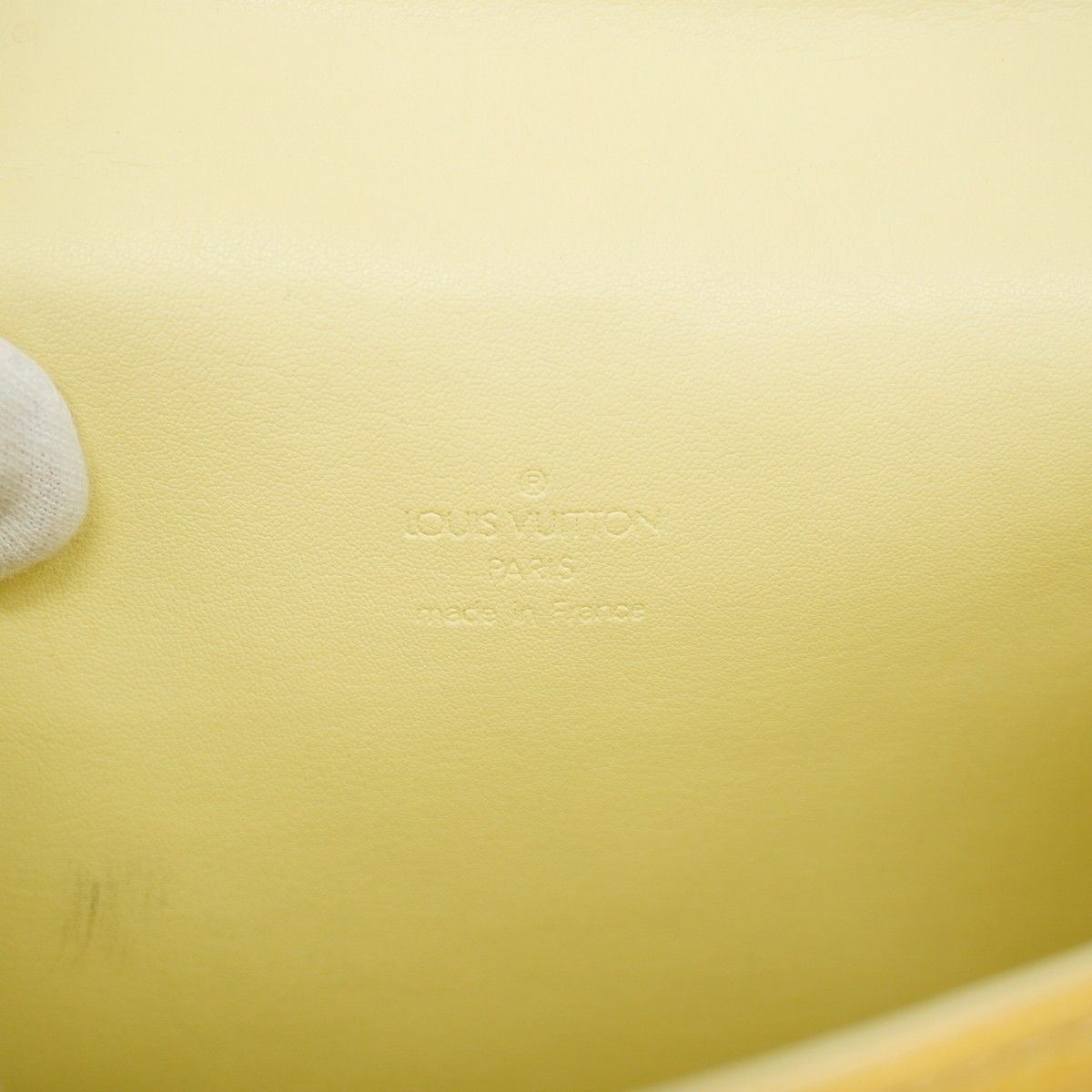 Louis Vuitton Handbag Vernis Spring Street Lime Yellow — view 5