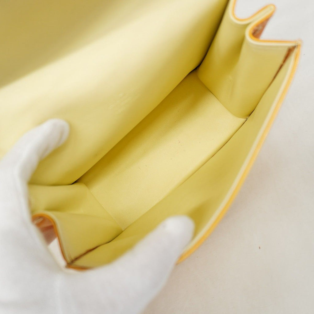 Louis Vuitton Handbag Vernis Spring Street Lime Yellow — view 4
