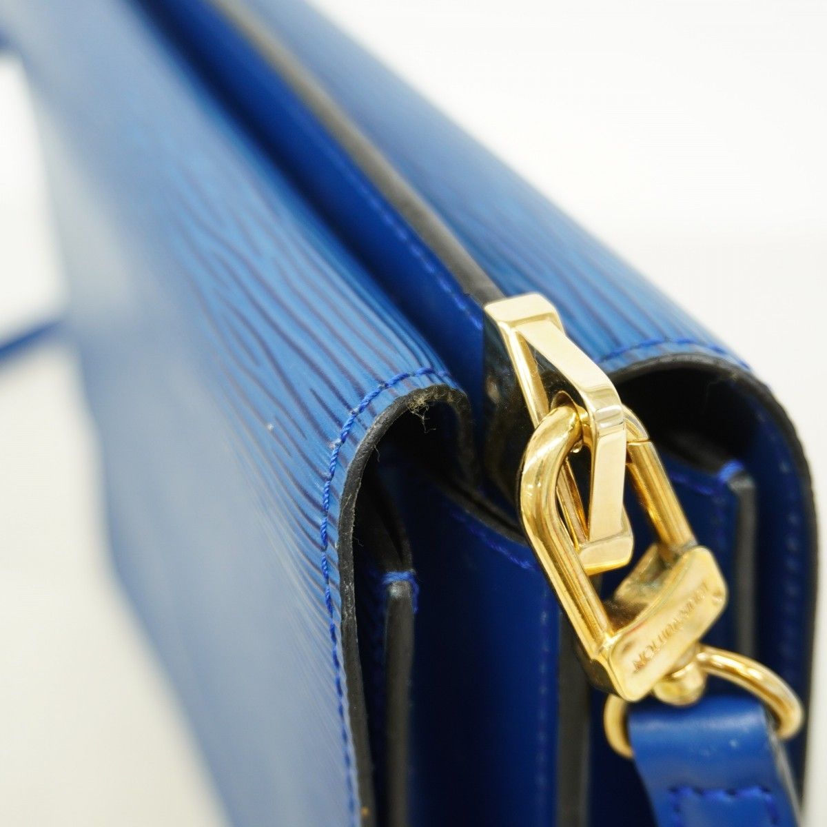Louis Vuitton Shoulder Bag Epi Grenelle Toledo Blue — view 7