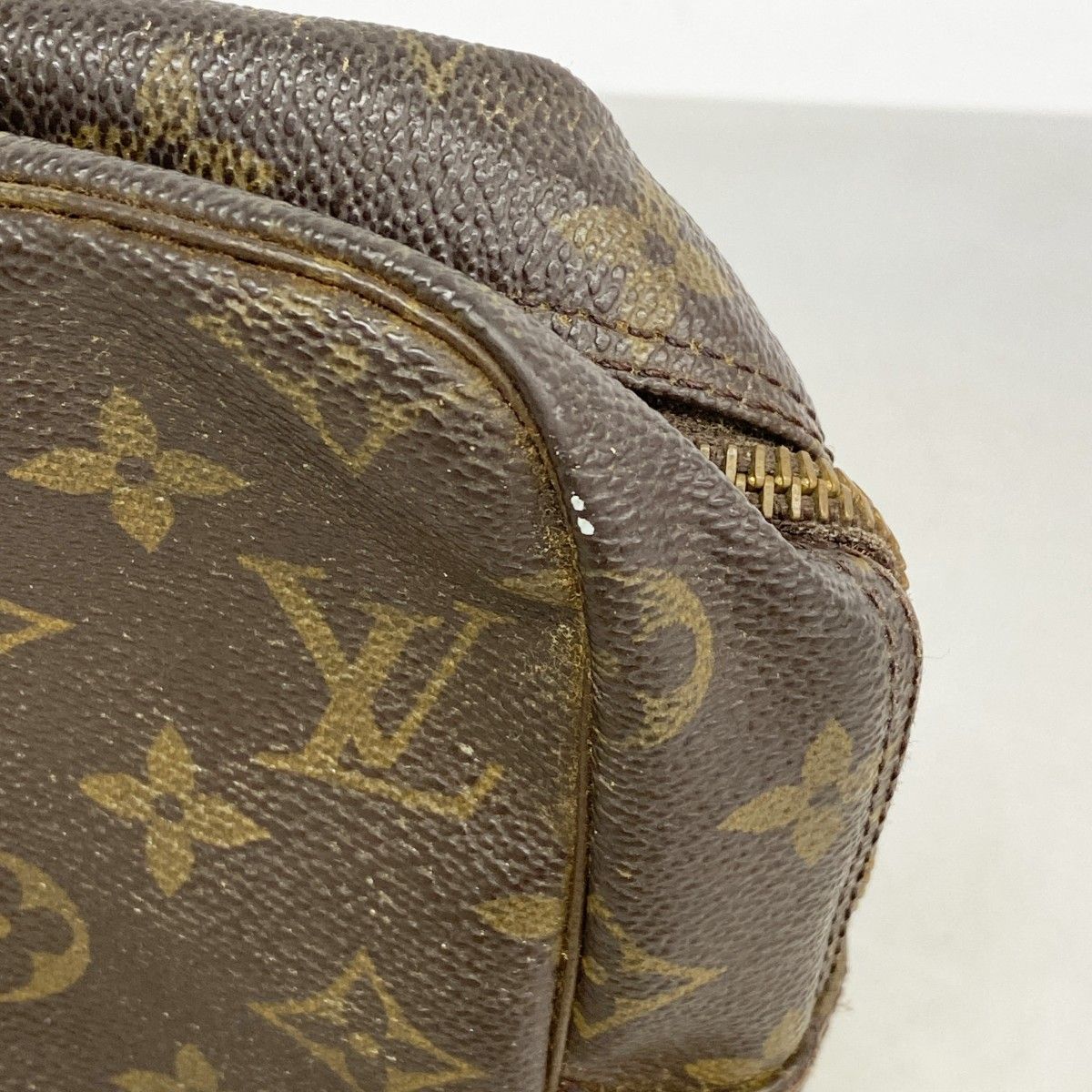 Louis Vuitton Pouch Monogram Trousse Toilet 28 Brown — view 8