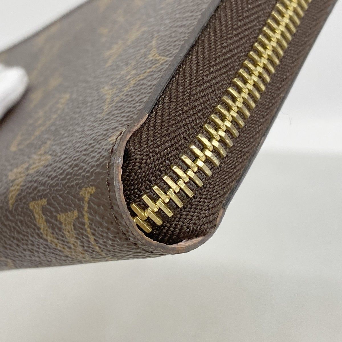 Louis Vuitton Wallet Monogram Zippy Rose Velours — view 5