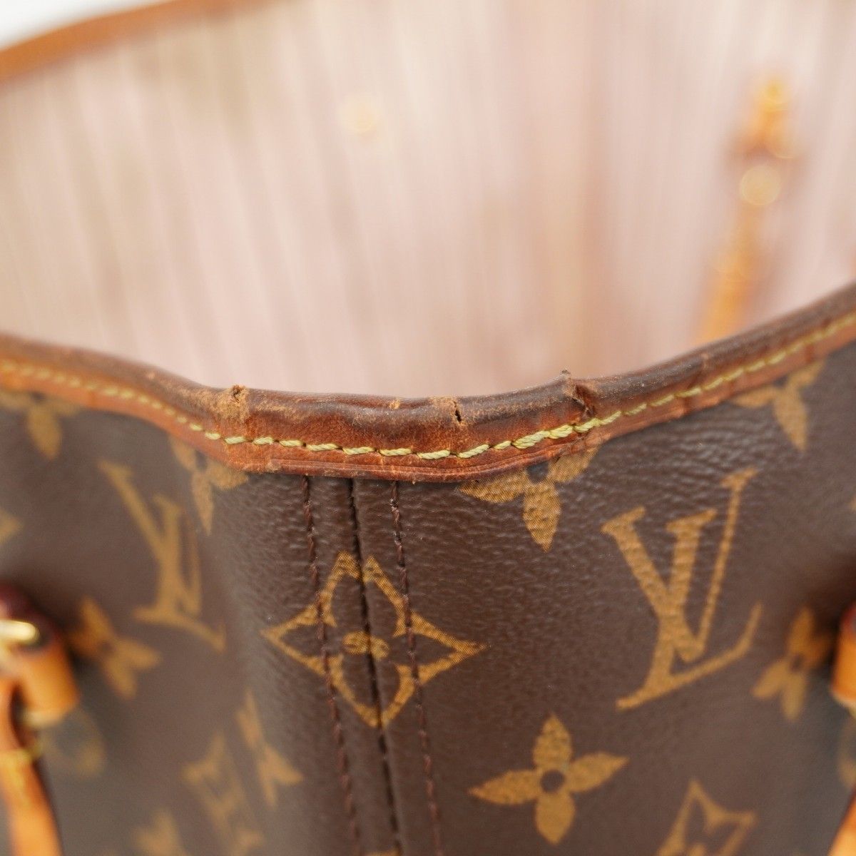 Louis Vuitton Tote Monogram Neverfull MM Rose Velours — view 6