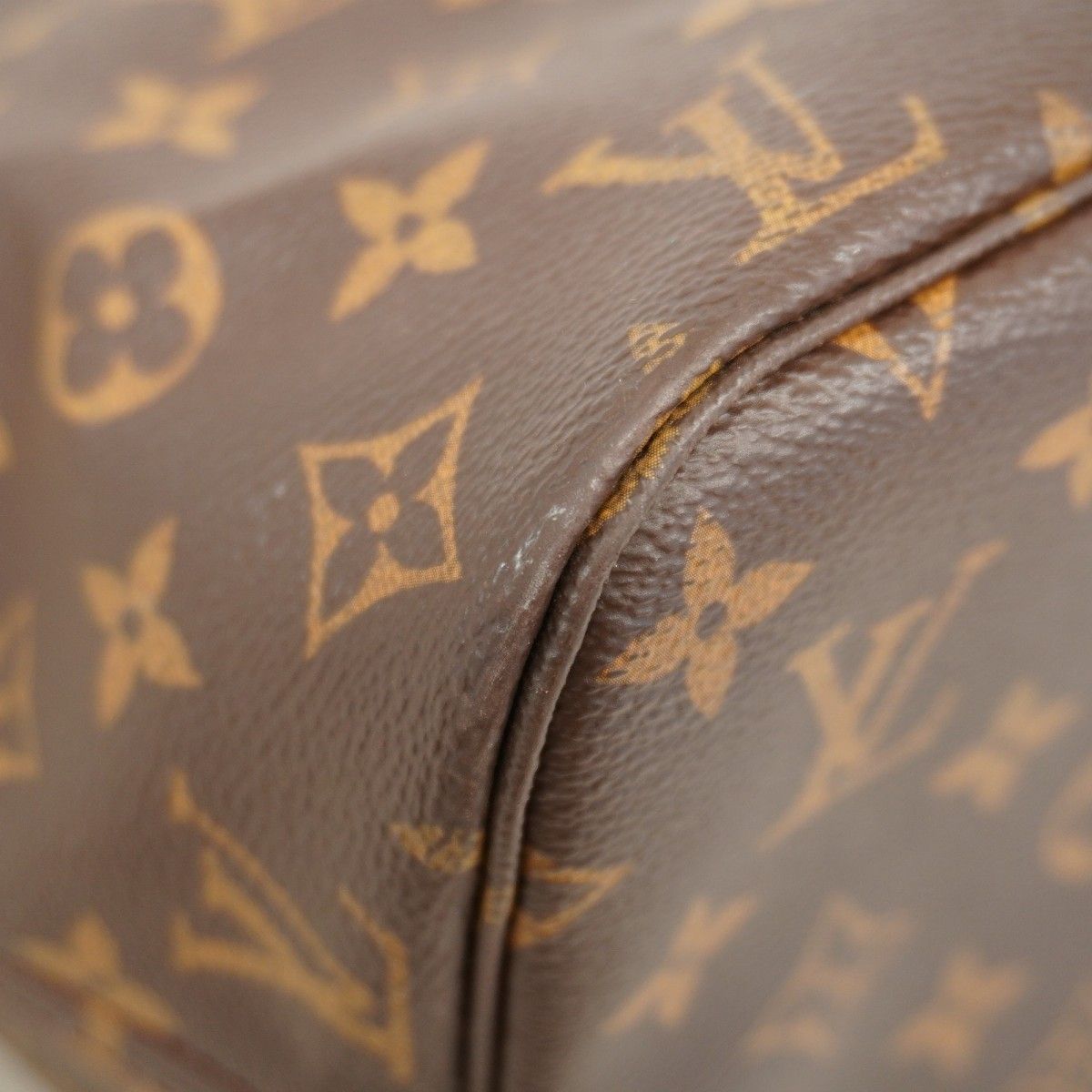 Louis Vuitton Tote Monogram Neverfull MM Rose Velours — view 7