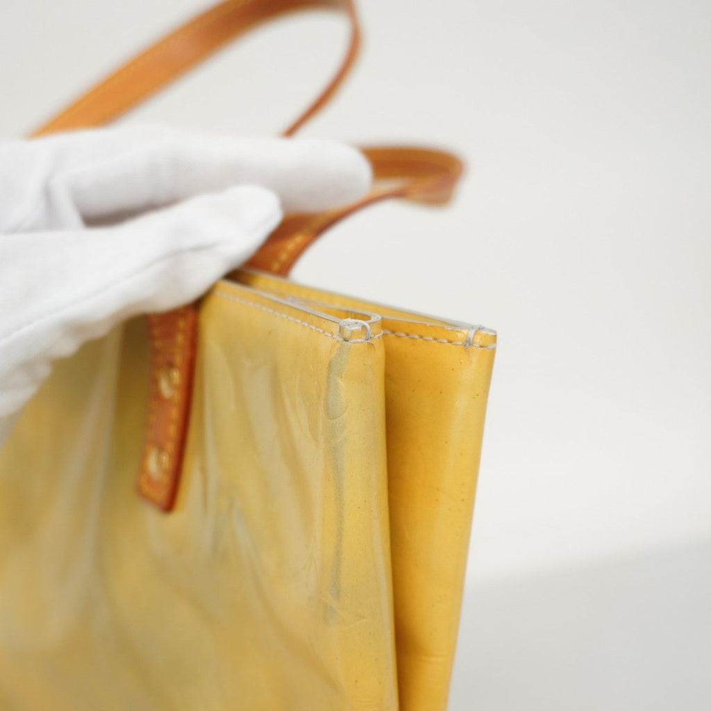Louis Vuitton Tote Vernis Reed MM Gray — view 7