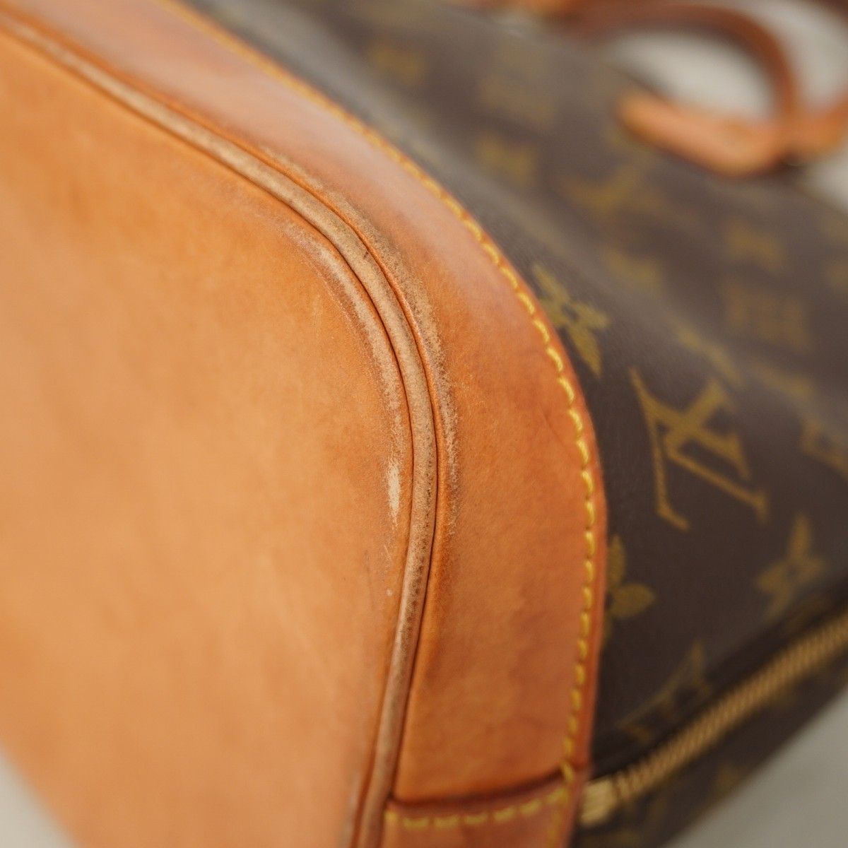 Louis Vuitton Handbag Monogram Alma Brown — view 6