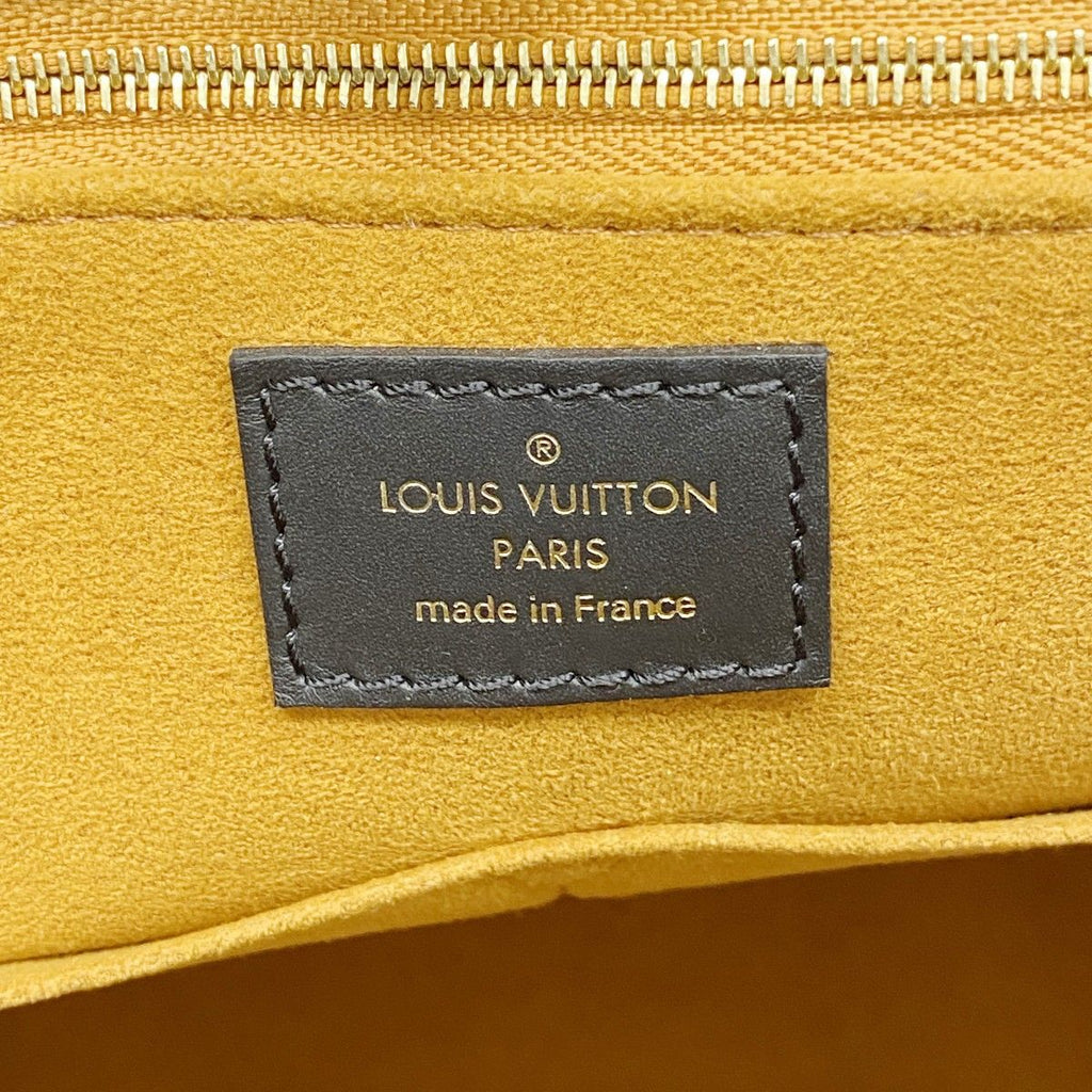 Louis Vuitton Tote Monogram Empreinte On The Go MM Noir 2-Way — view 5
