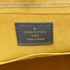 Louis Vuitton Tote Monogram Empreinte On The Go MM Noir 2-Way — view 5