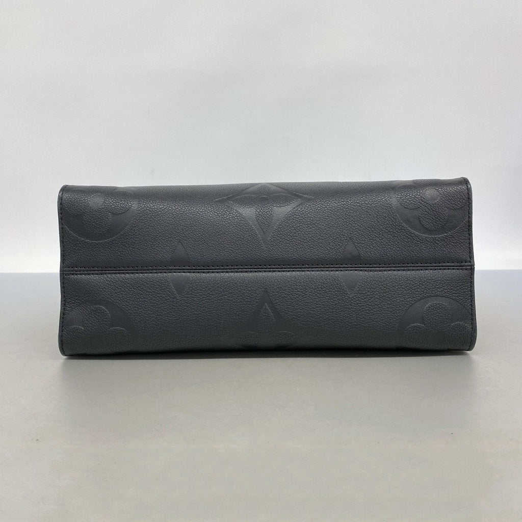 Louis Vuitton Tote Monogram Empreinte On The Go MM Noir 2-Way — view 3