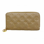 Louis Vuitton Wallet Monogram Embossed Zippy Tope