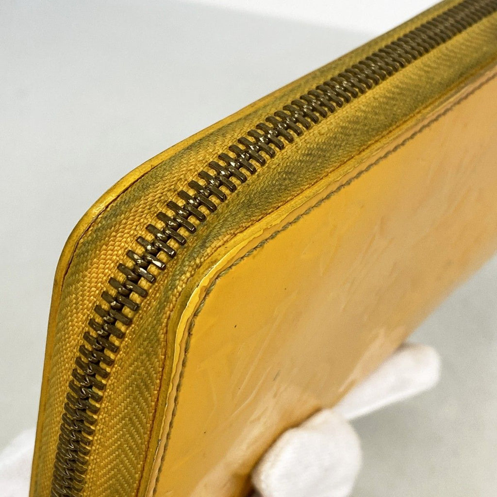 Louis Vuitton Wallet Vernis Zippy Jaune Passion — view 5