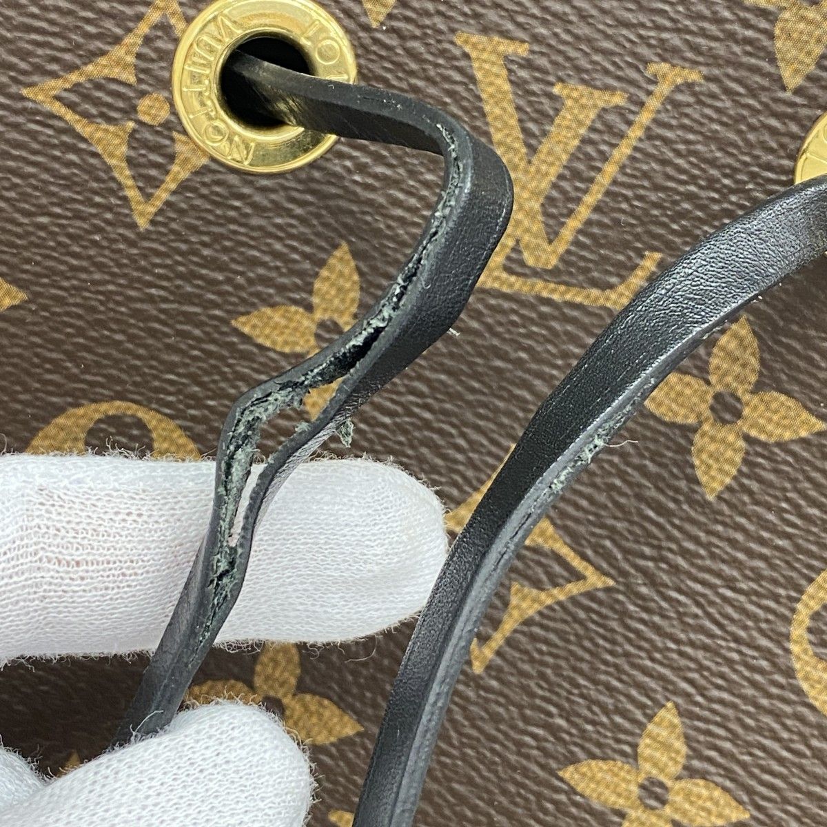 Louis Vuitton Shoulder Bag Monogram Neo Noe Noir — view 6