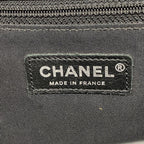 Chanel Shoulder Bag Boy Lambskin Black Silver — view 5