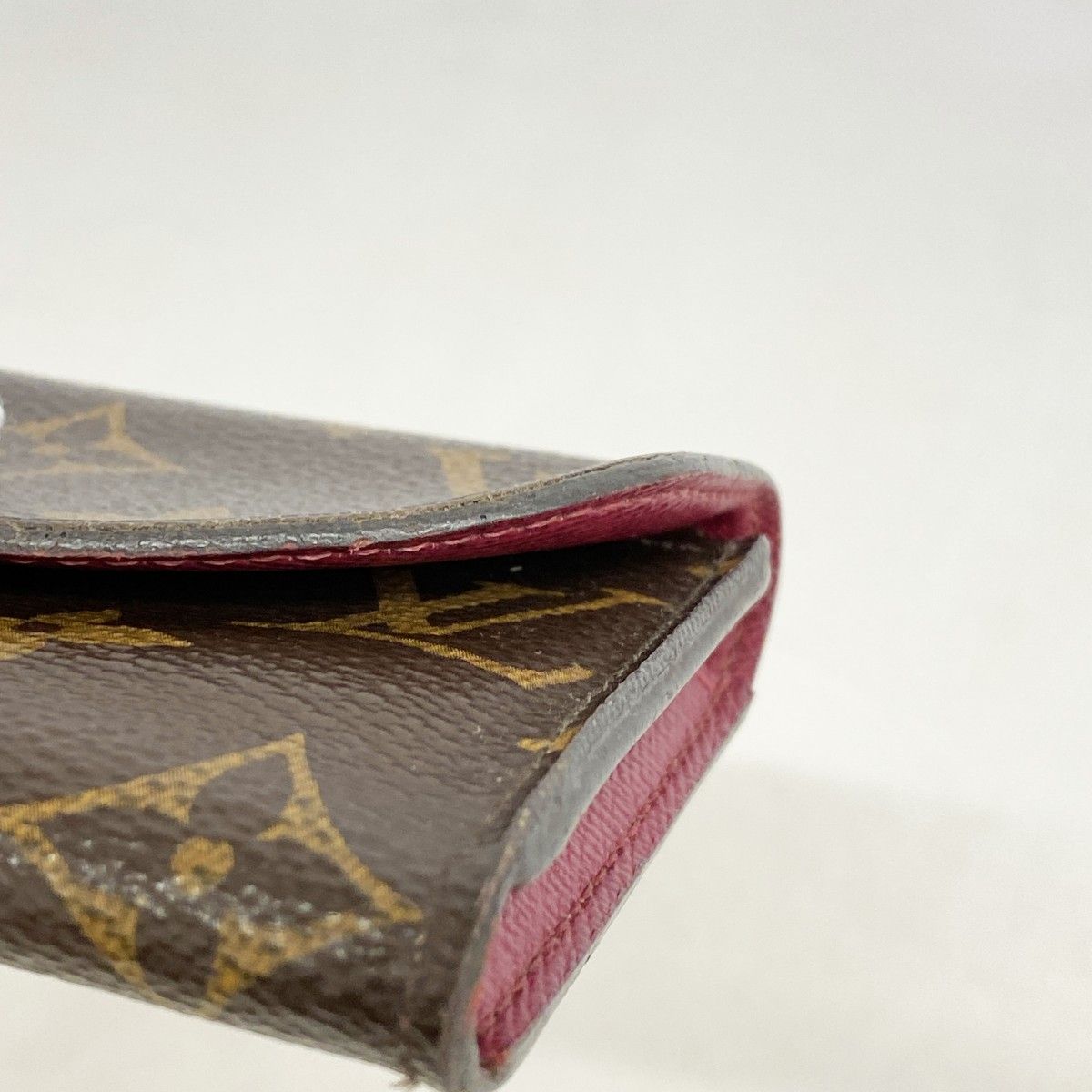 Louis Vuitton Coin Case Monogram Porte-Monnaie Rosalie Fuchsia — view 7