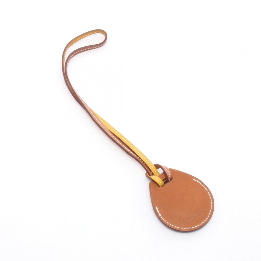 Hermes Charm Apple Airtag Air Tag Gold Jaune d'Or — view 2