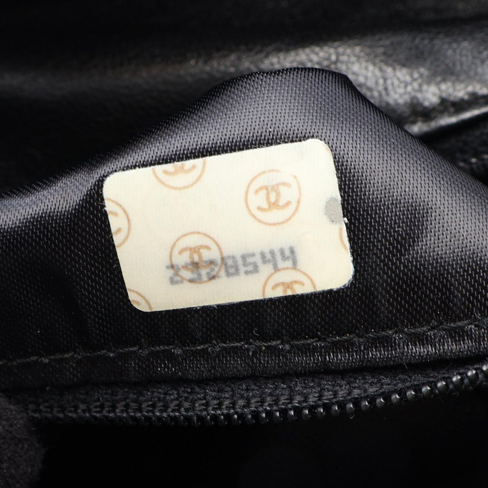 Chanel Shoulder Bag Quilted Black Lambskin — view 5