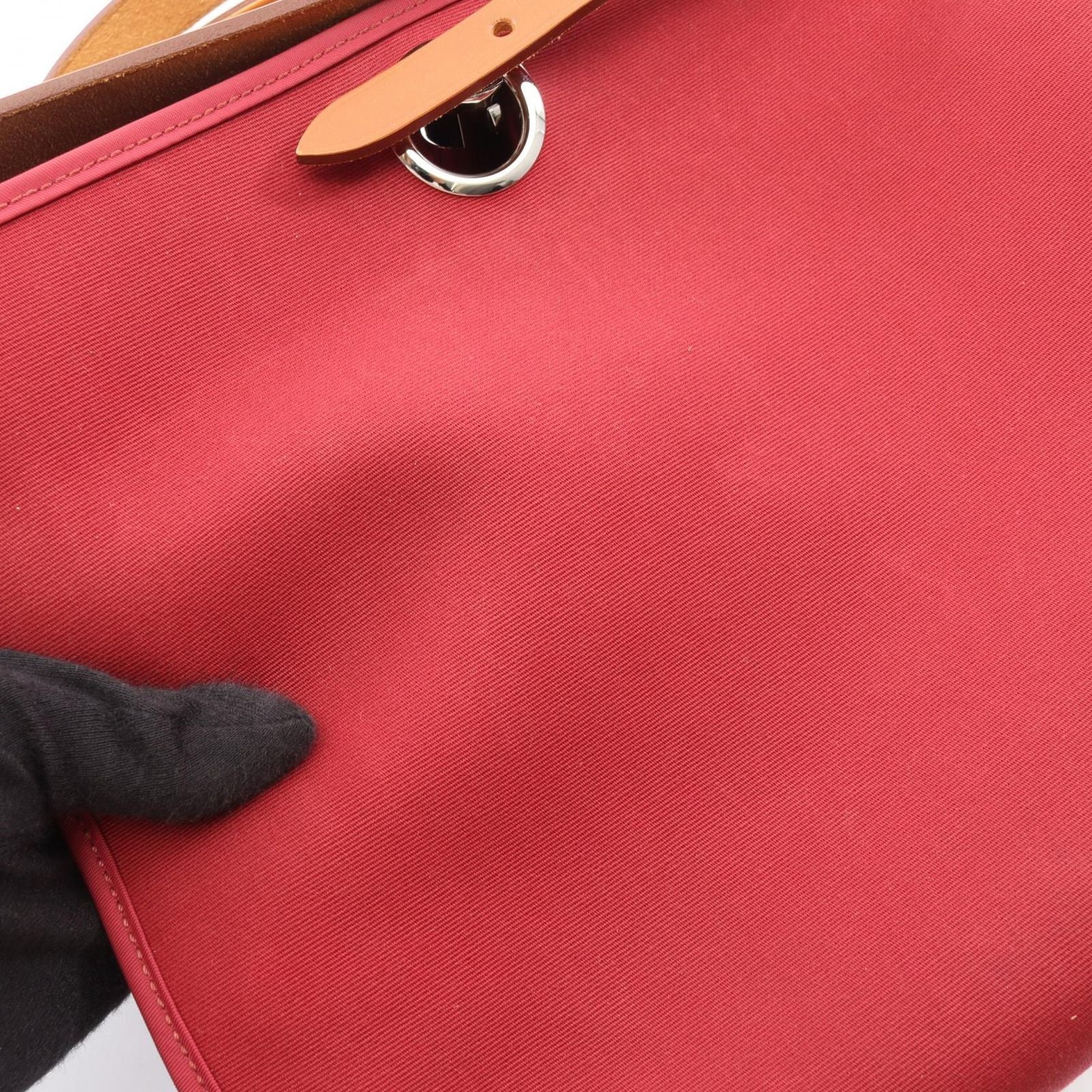 Hermes Handbag Herbag Zip PM Ruby Natural 2-Way — view 9