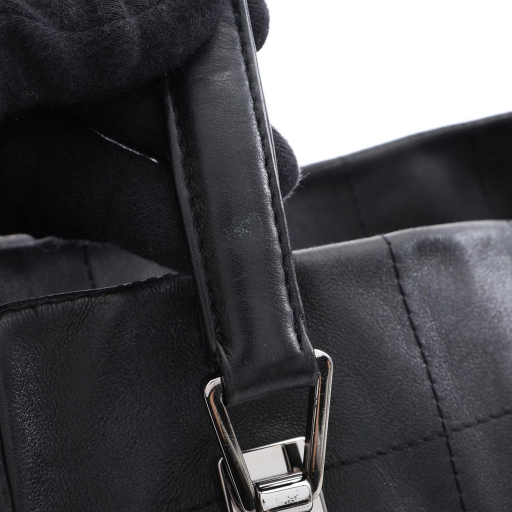 Chanel Tote Choco Bar Black Lambskin — view 8