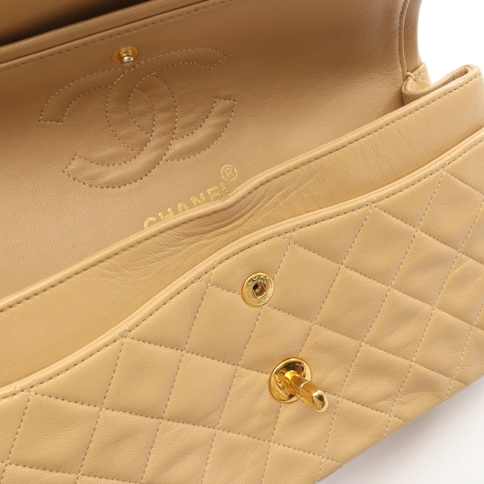 Chanel Shoulder Bag Quilted Double Flap Beige Lambskin Chain — view 8