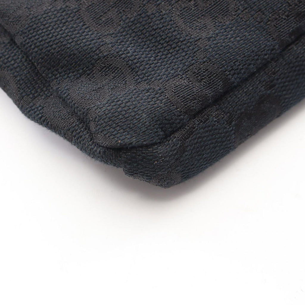 Gucci Waist Bag GG Canvas Black — view 6