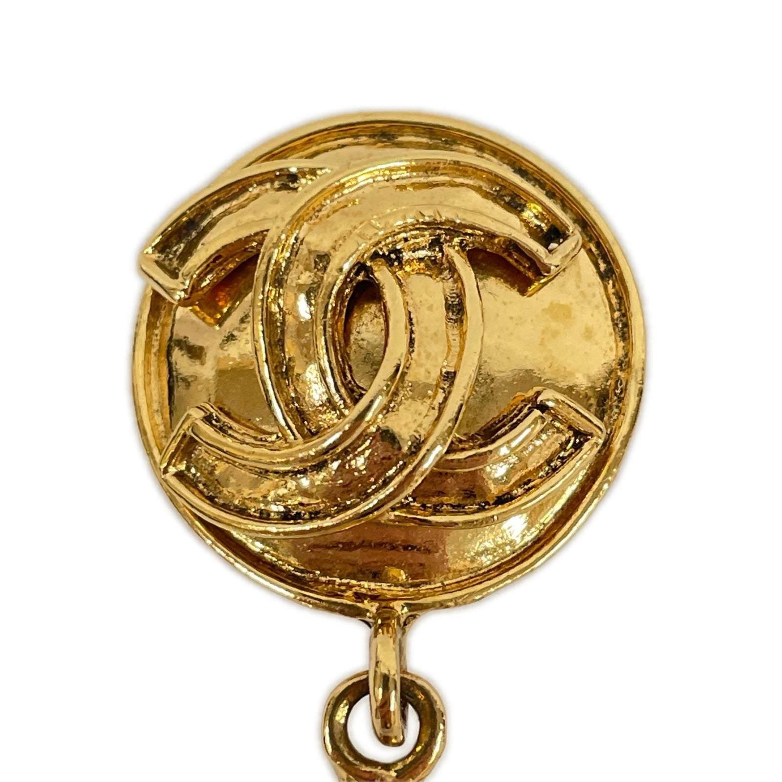 Chanel Earrings Plated Gold — view 4