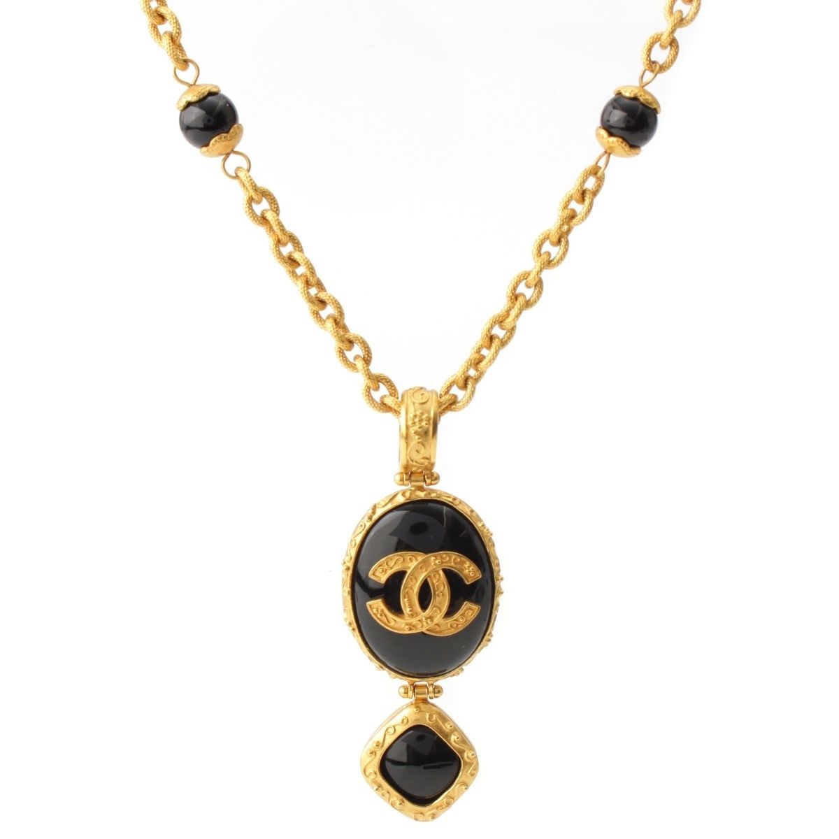 Chanel Black Stone CC Logo Necklace Gold