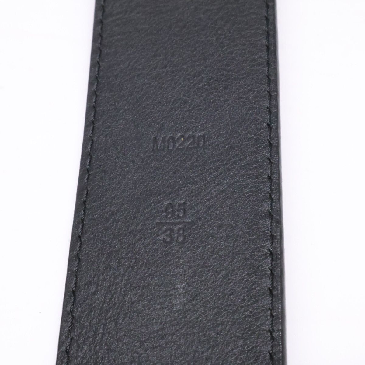 Louis Vuitton Ceinture LV Monogram Shadow 40 Belt — view 9