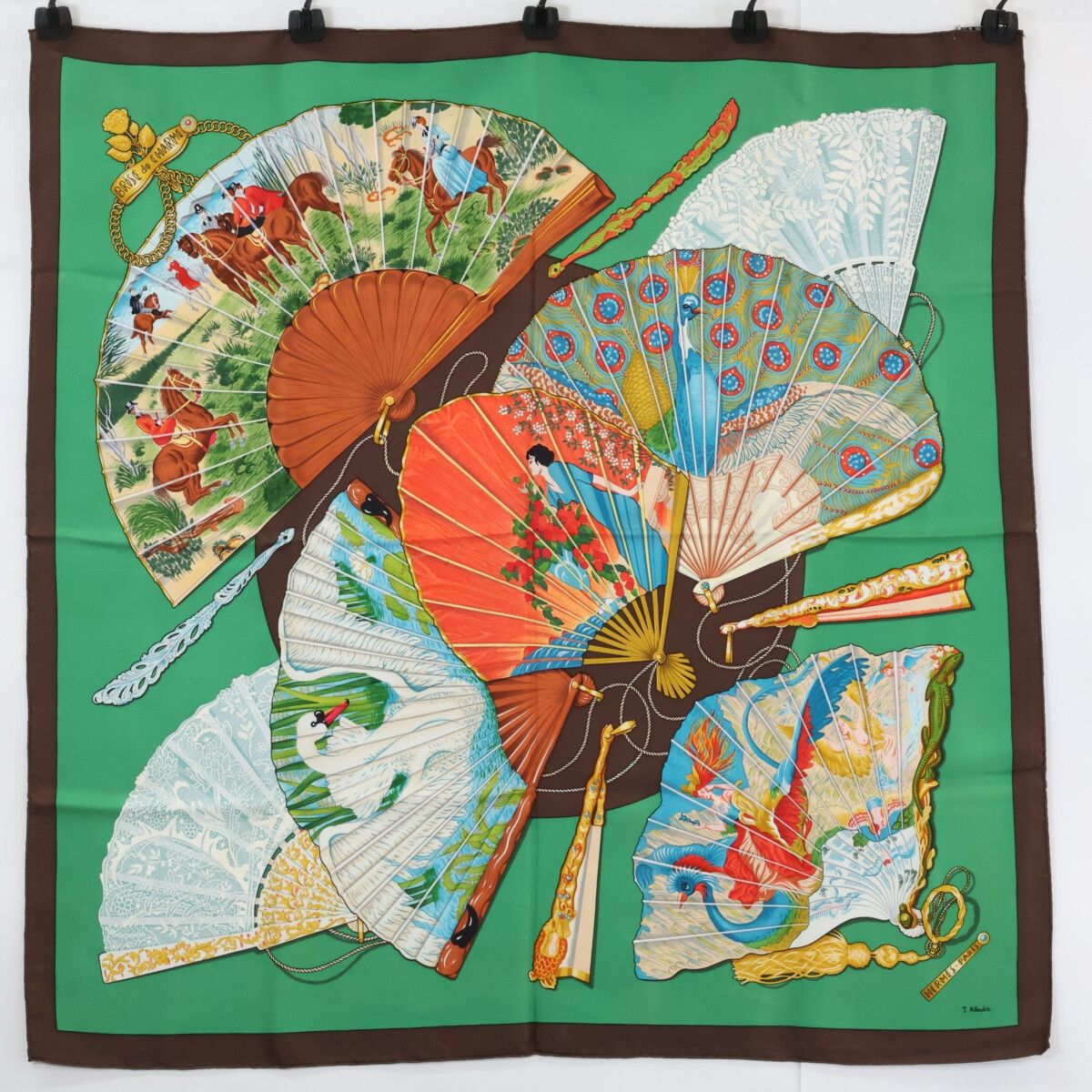 Hermes Brise de Charme Enchanting Breeze Carre 90 Silk Scarf