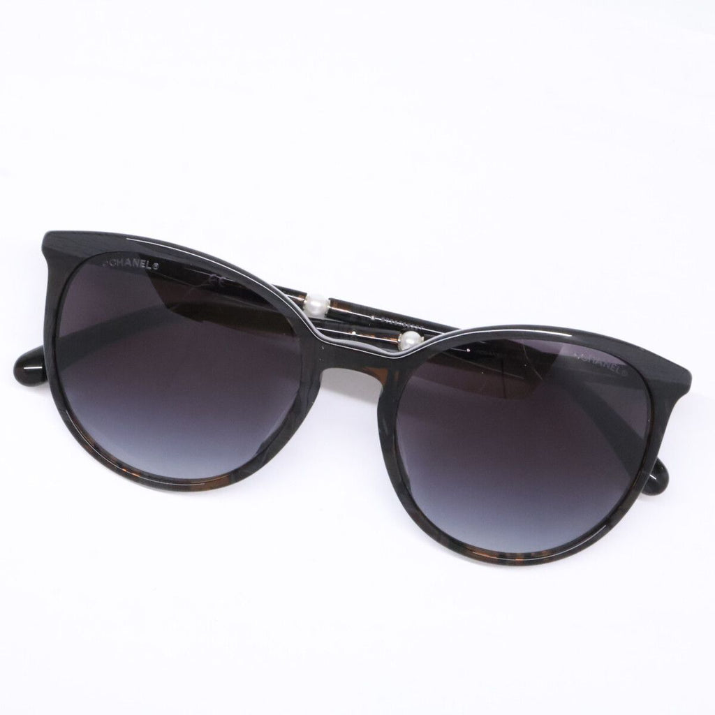 Chanel S6 Imitation Pearl Cat Eye Boston