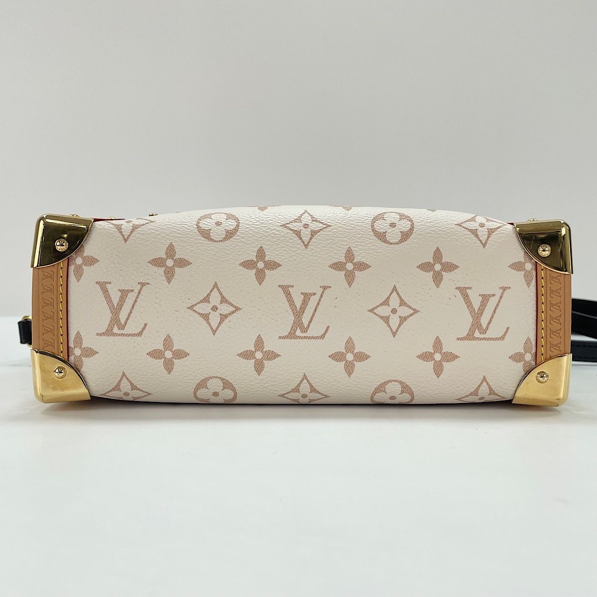 Louis Vuitton Shoulder Bag Side Trunk MM — view 7