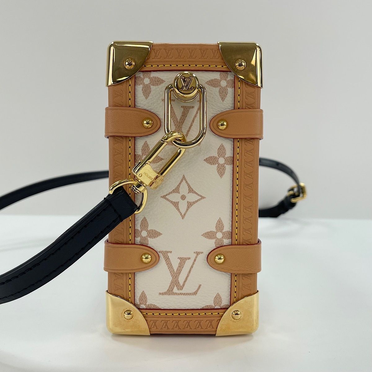 Louis Vuitton Shoulder Bag Side Trunk MM — view 5
