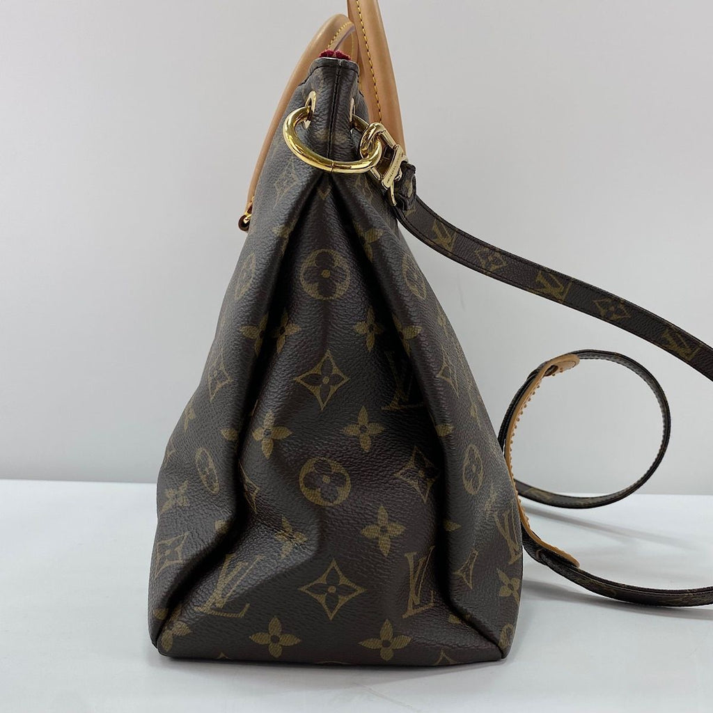 Louis Vuitton Handbag Pallas — view 5